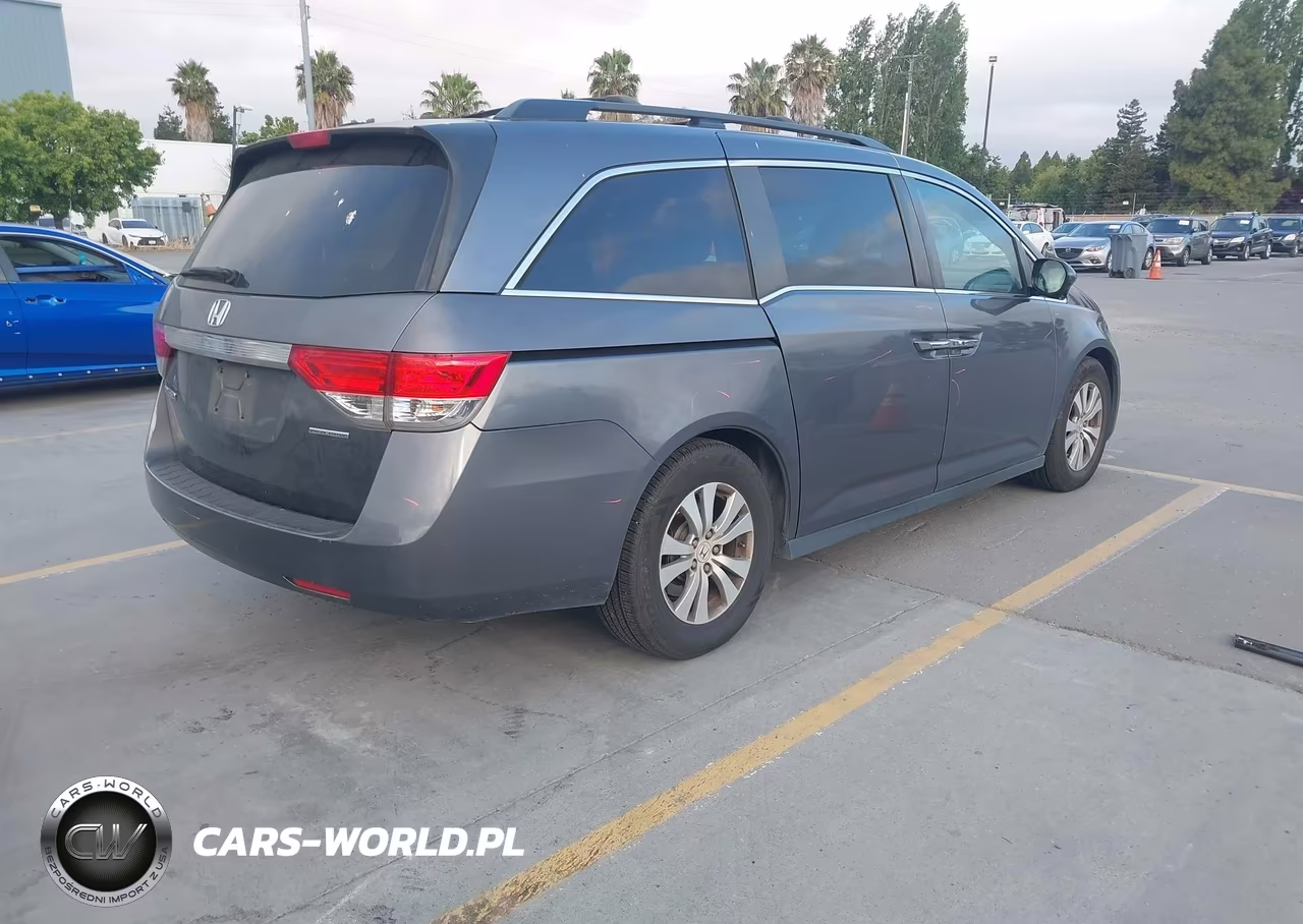 2016 Honda Odyssey Se VIN:5FNRL5H39GB034301 - 4