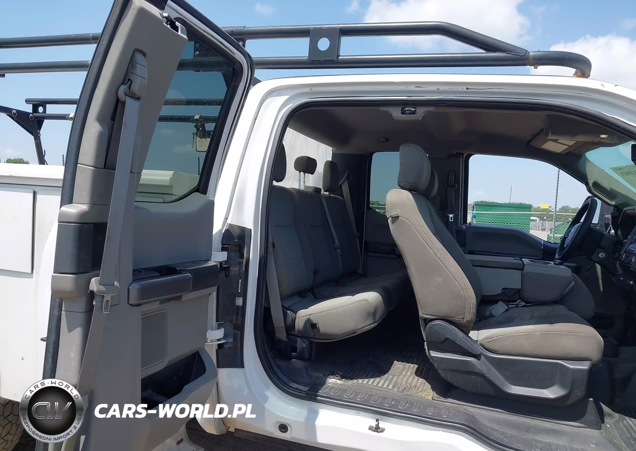 2019 Ford F-350 Lariat-Xl-Xlt VIN:1FD7X3B60KED71173 - 8