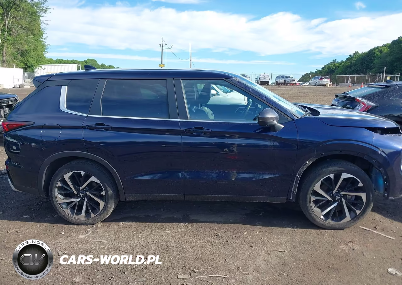 2022 Mitsubishi Outlander Black Edition S-Awc-Se 2.5 S-Awc-Se Launch Edition S-Awc VIN:JA4J4UA83NZ038131 - 13