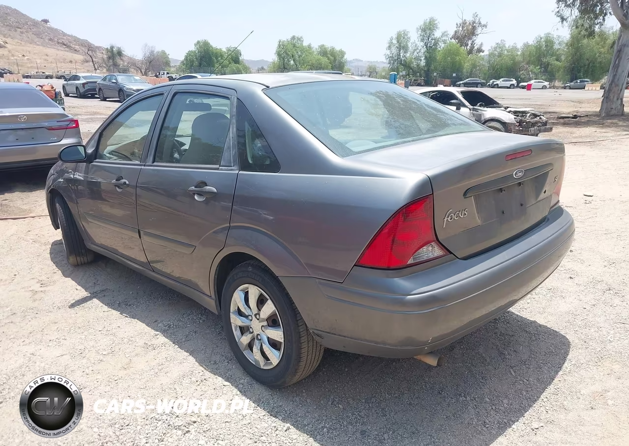 2004 Ford Focus Se VIN:1FAFP34Z74W194860 - 3