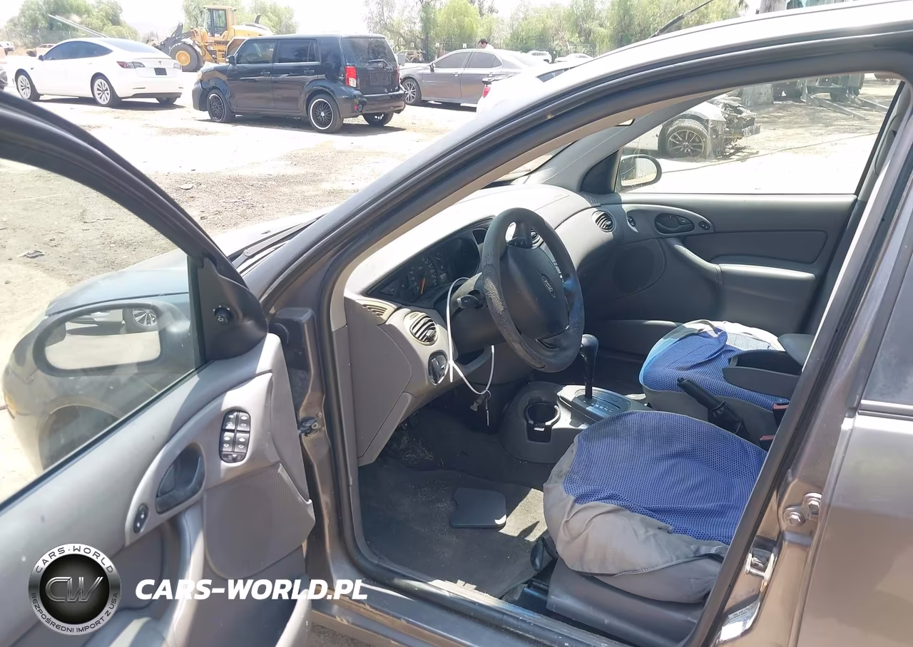 2004 Ford Focus Se VIN:1FAFP34Z74W194860 - 5