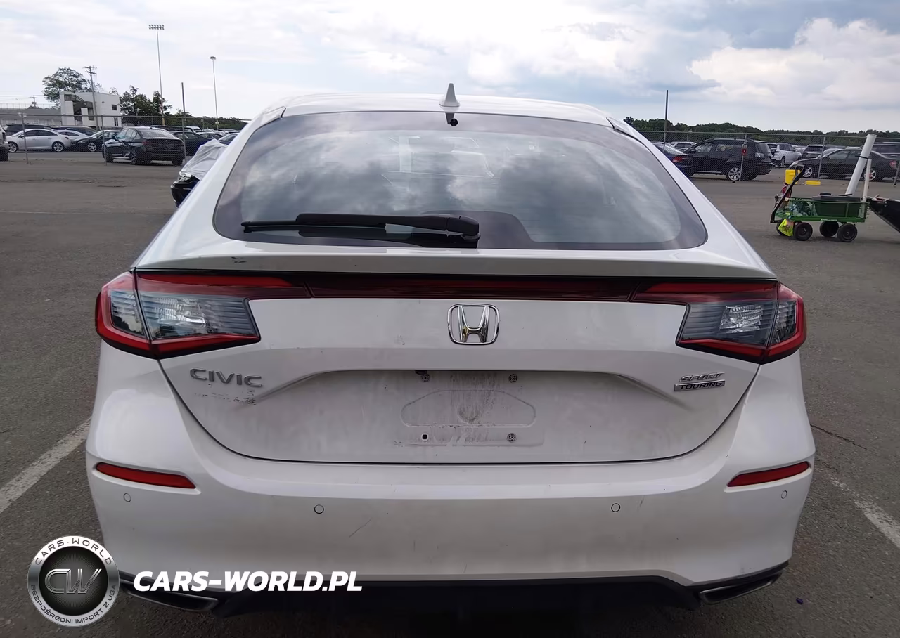 2024 Honda Civic Sport Touring VIN:19XFL1G80RE030719 - 16