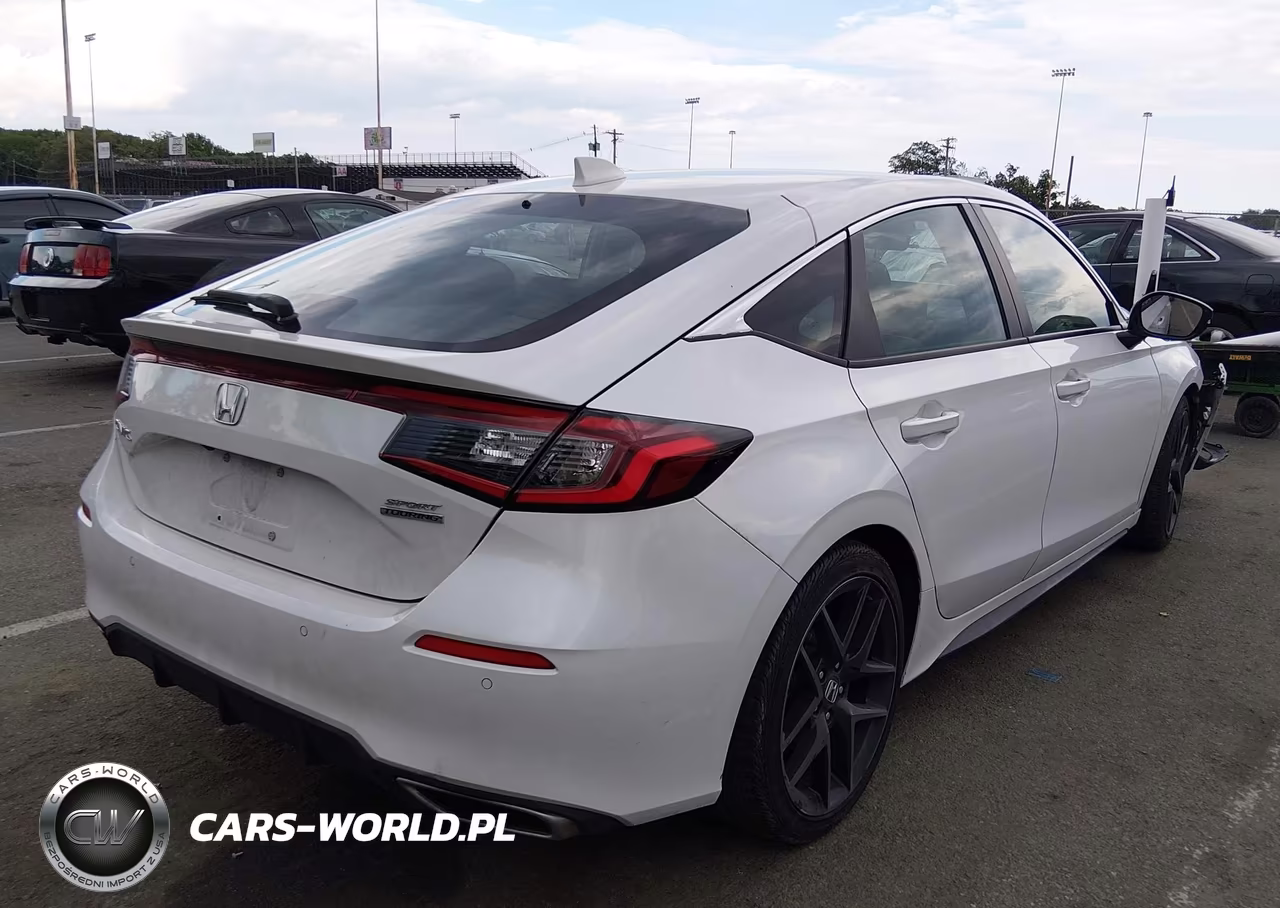 2024 Honda Civic Sport Touring VIN:19XFL1G80RE030719 - 4