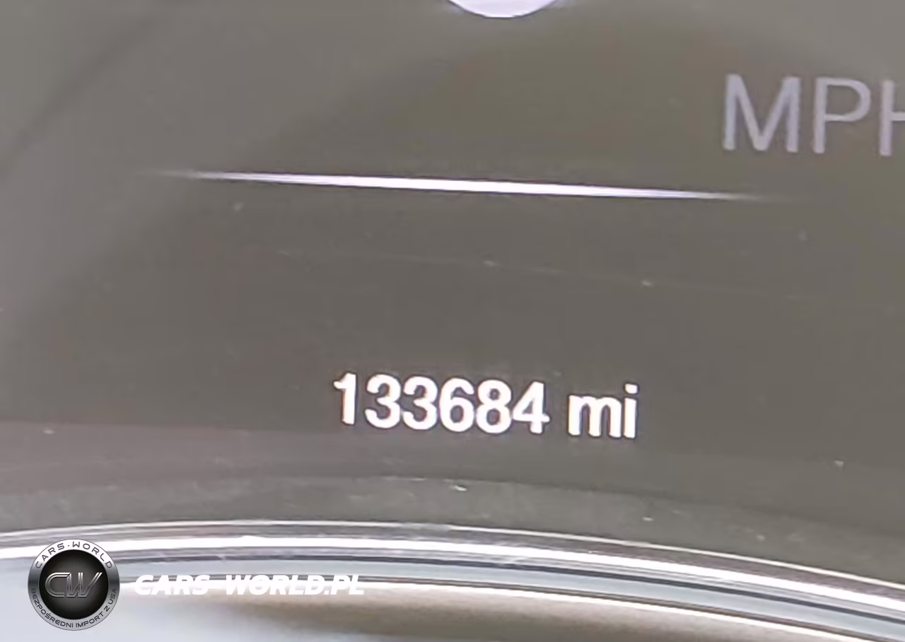 2015 Jeep Grand Cherokee Laredo VIN:1C4RJFAG8FC858584 - 16