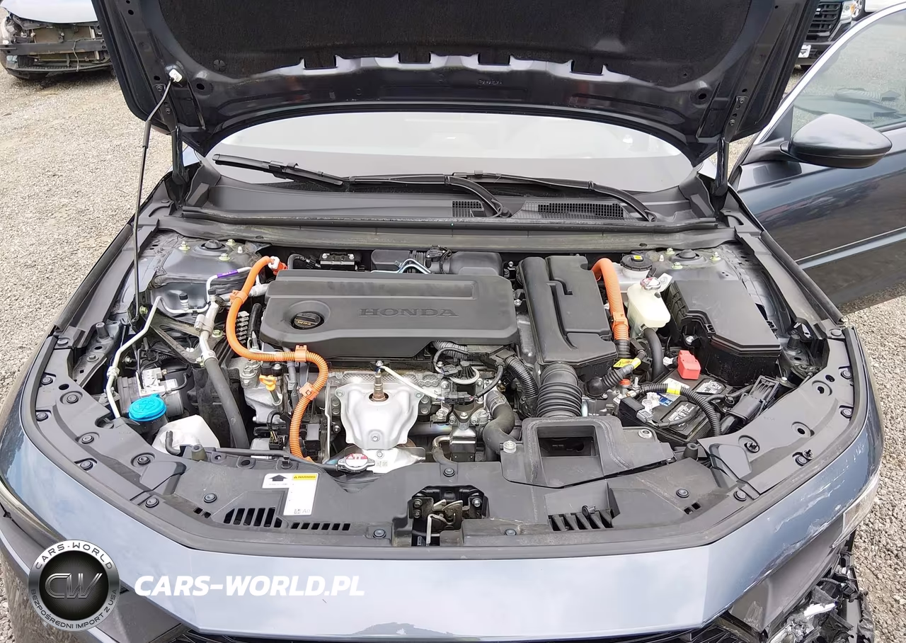 2023 Honda Accord Hybrid Touring VIN:1HGCY2F81PA030578 - 10