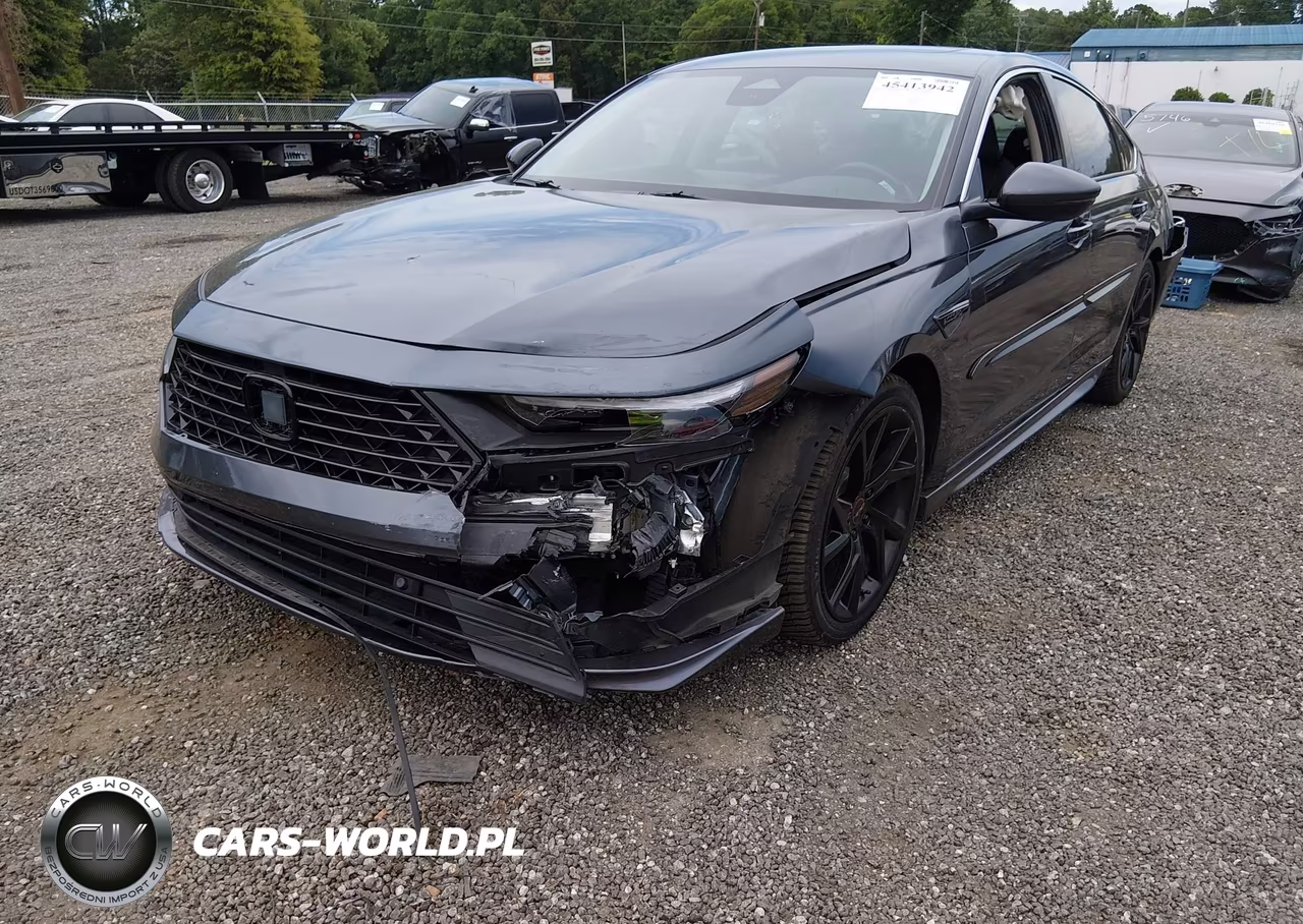 2023 Honda Accord Hybrid Touring VIN:1HGCY2F81PA030578 - 6