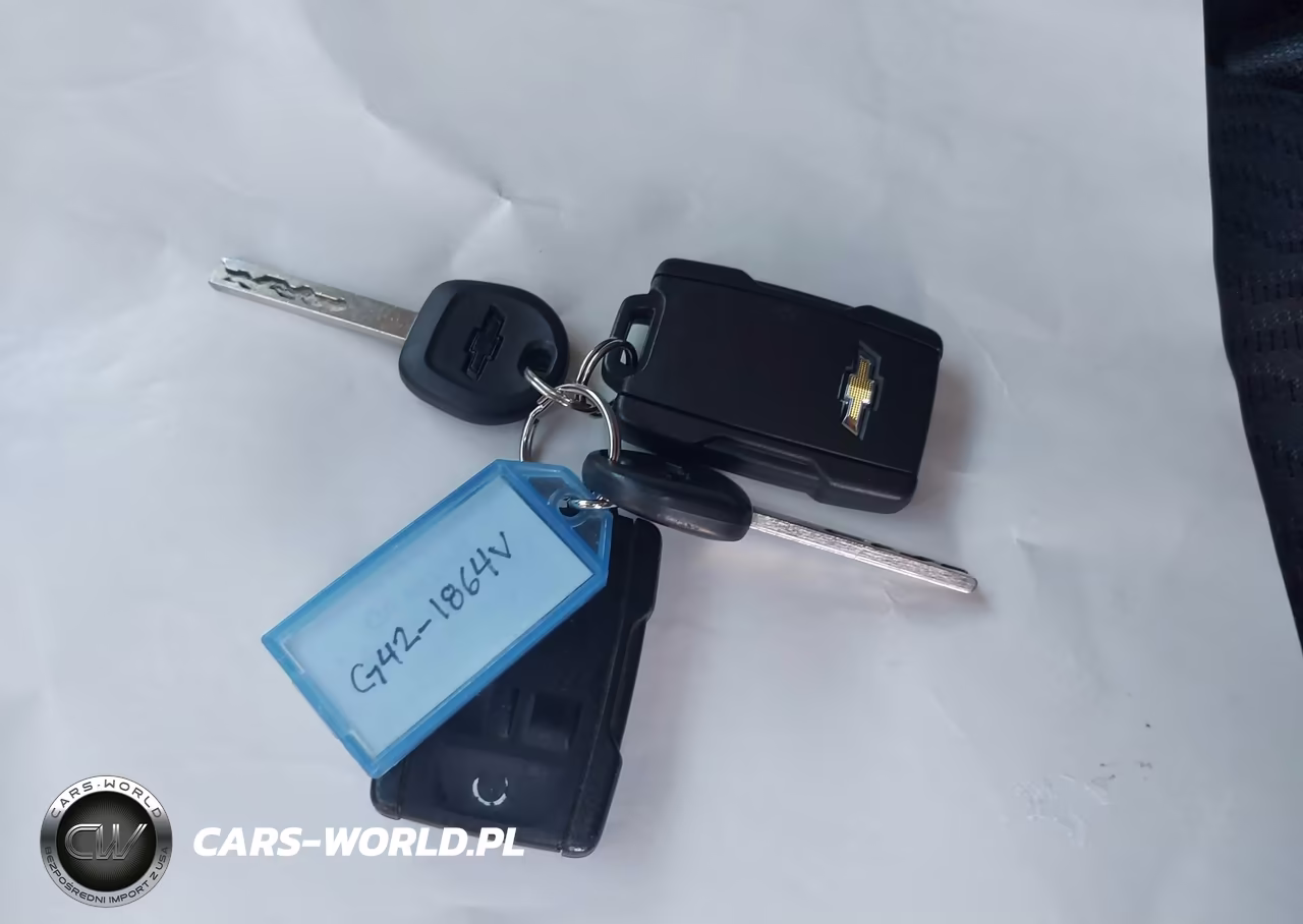 2019 Chevrolet Tahoe Ls VIN:1GNSCAEC1KR101787 - 11