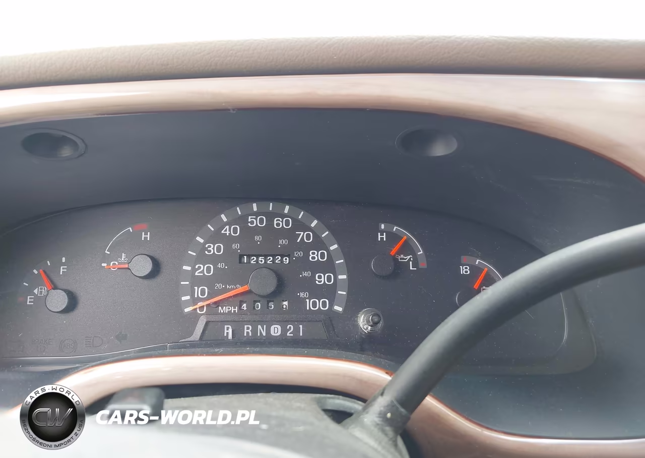 2002 Ford E-150 Commercial-Recreational VIN:1FDRE14WX2HB76633 - 7