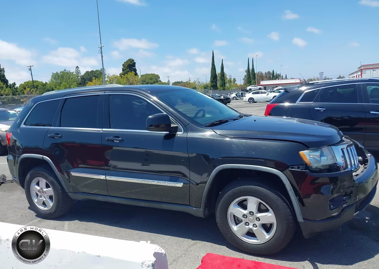 2011 Jeep Grand Cherokee Laredo VIN:1J4RS4GG7BC658471 - 13