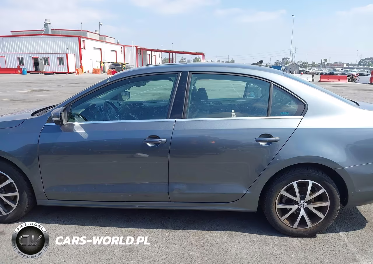 2018 Volkswagen Jetta 1.4T Se-1.4T Wolfsburg Edition VIN:3VWDB7AJ1JM263461 - 14