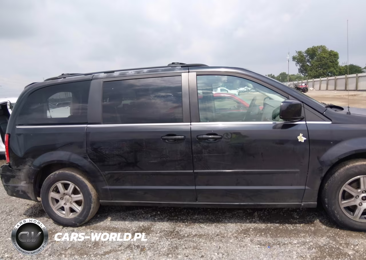 2008 Chrysler Town & Country Touring VIN:2A8HR54P38R651582 - 13