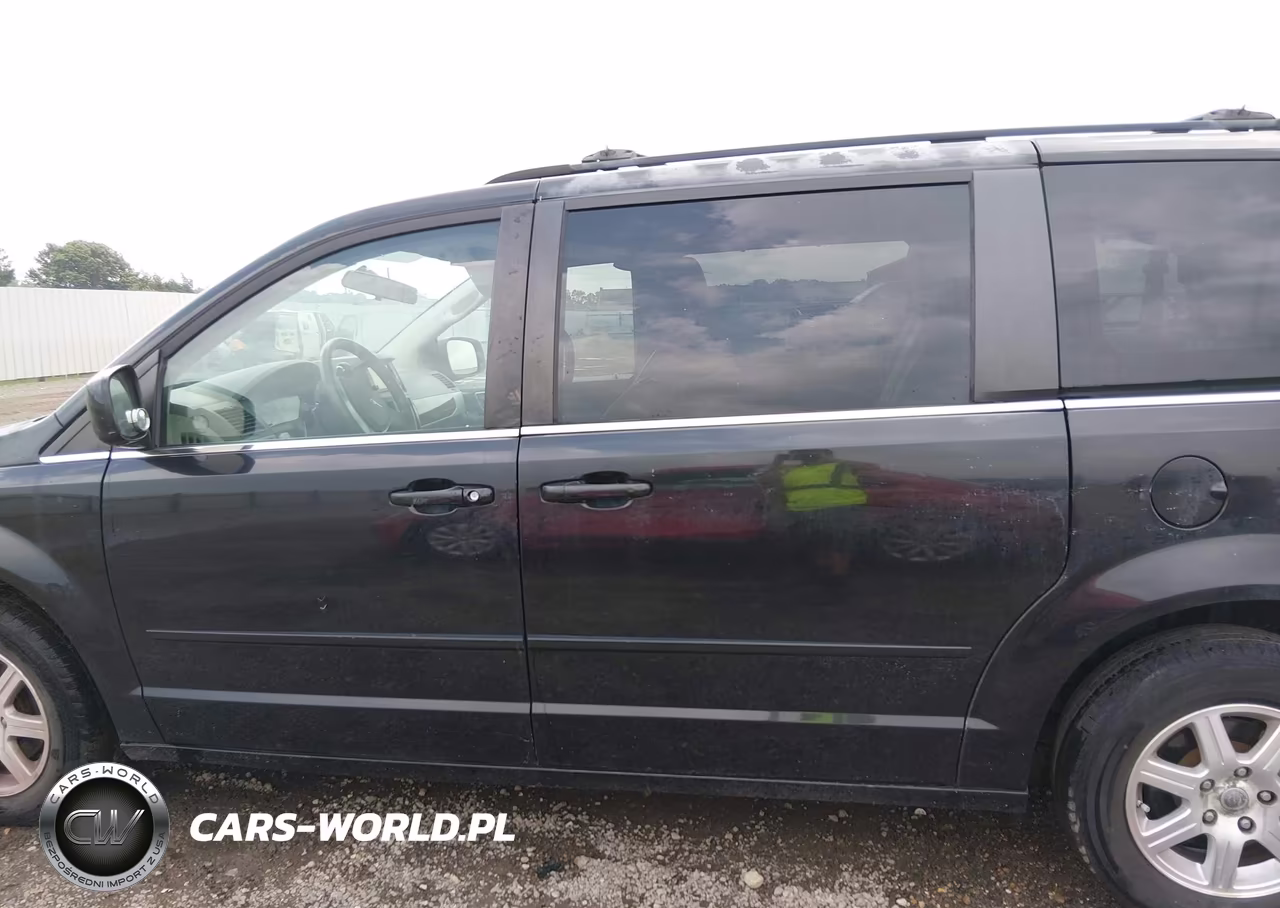 2008 Chrysler Town & Country Touring VIN:2A8HR54P38R651582 - 14