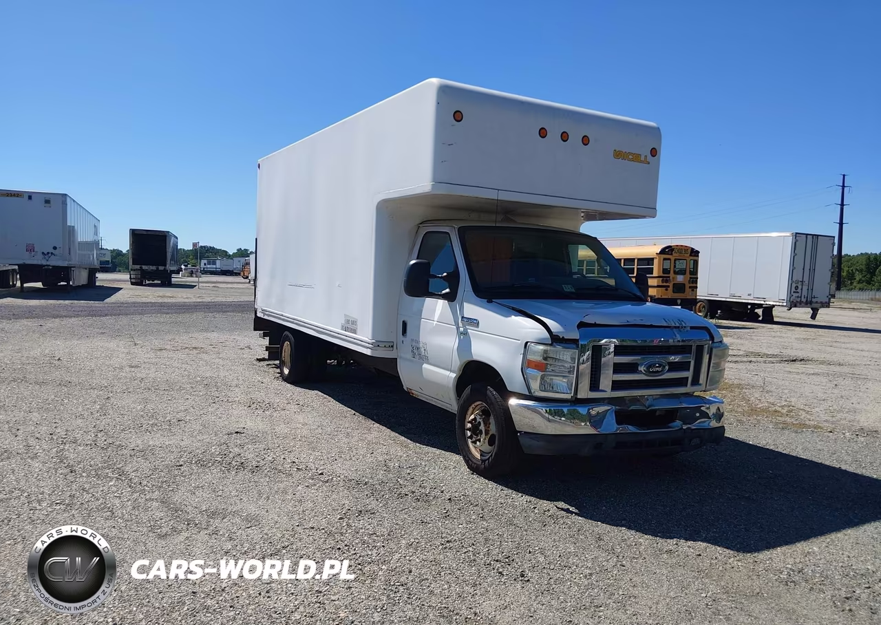 2011 Ford Econoline Commercial Cutaway
