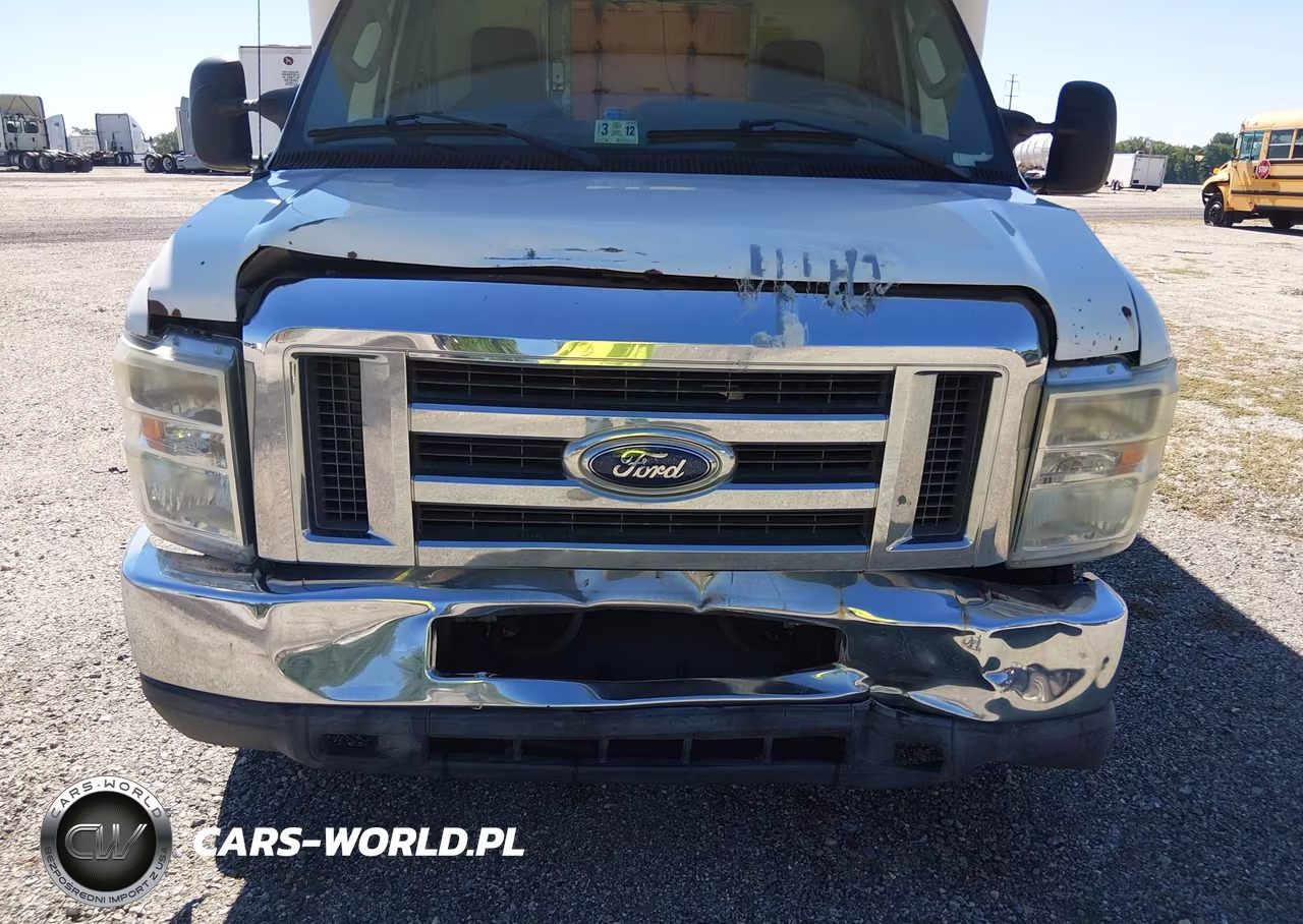 2011 Ford Econoline Commercial Cutaway VIN:1FDWE3FL5BDA49104 - 16
