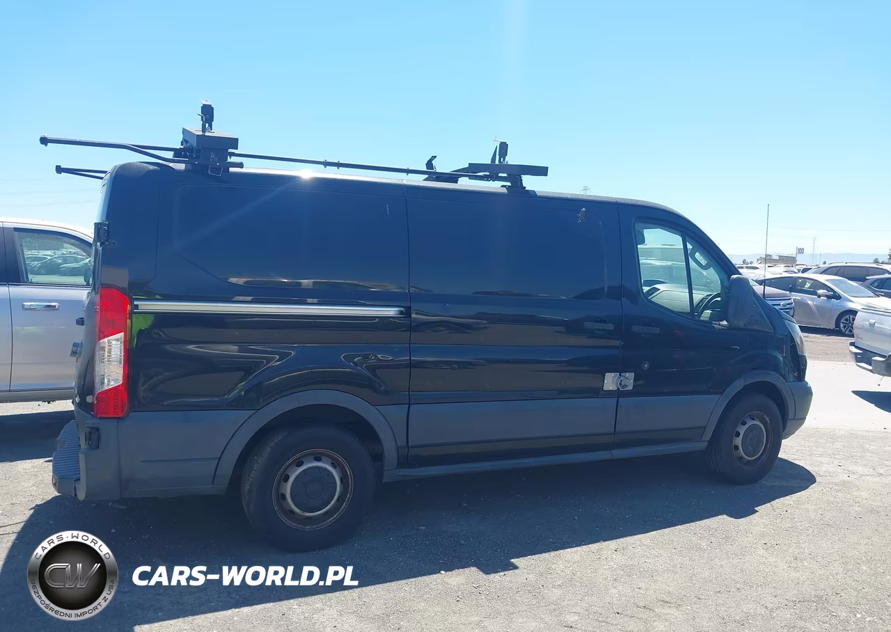 2015 Ford Transit-150 VIN:1FTYE1YM0FKA21672 - 18