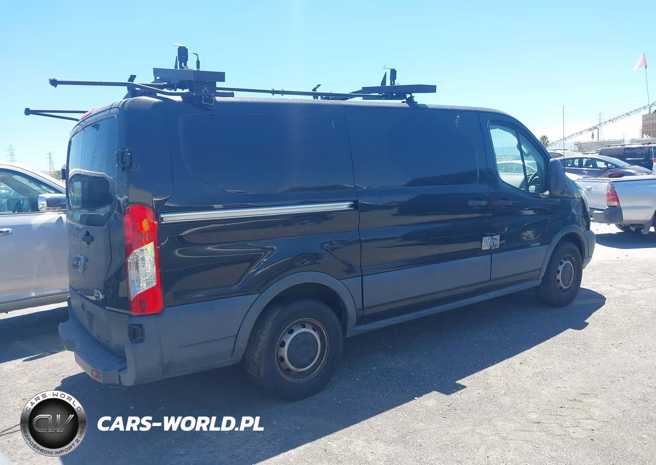 2015 Ford Transit-150 VIN:1FTYE1YM0FKA21672 - 4