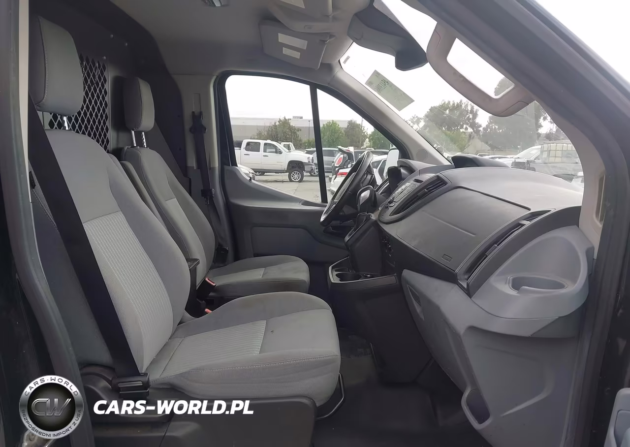 2015 Ford Transit-150 VIN:1FTYE1YM0FKA21672 - 5