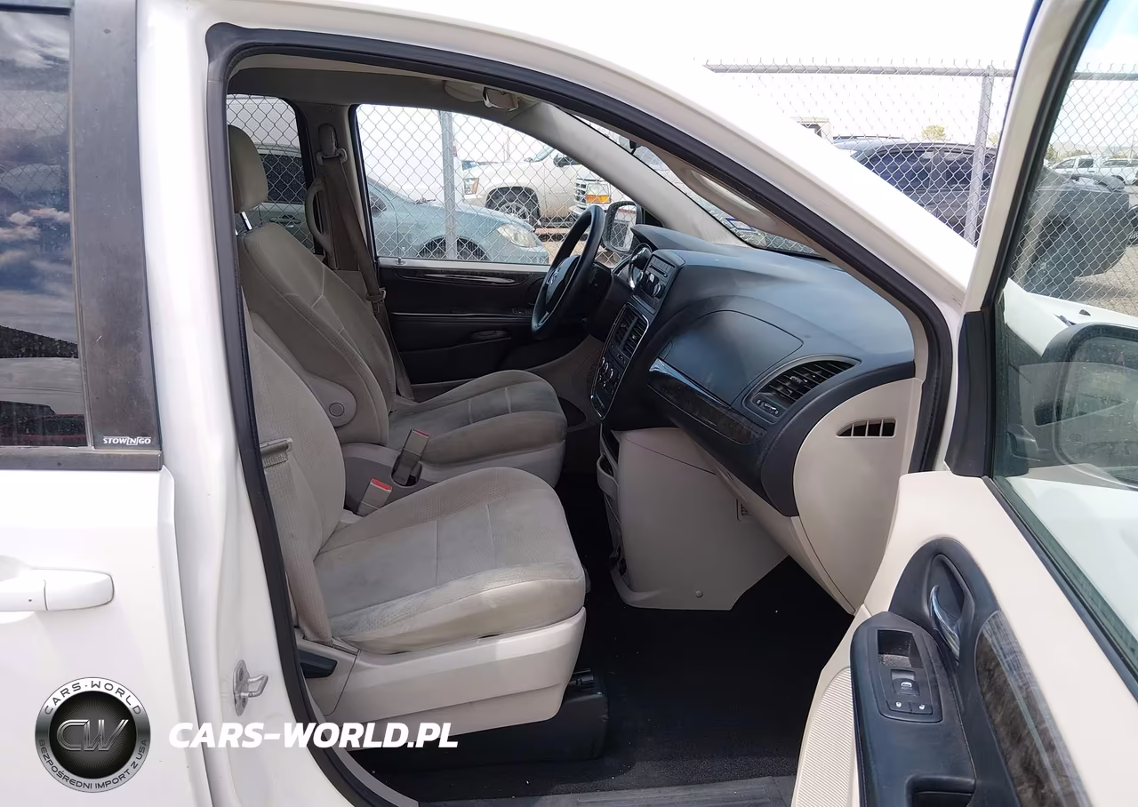 2011 Dodge Grand Caravan Express VIN:2D4RN4DG8BR792143 - 5