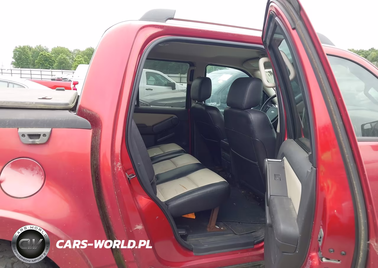 2007 Ford Explorer Sport Trac Limited VIN:1FMEU53847UA00106 - 8