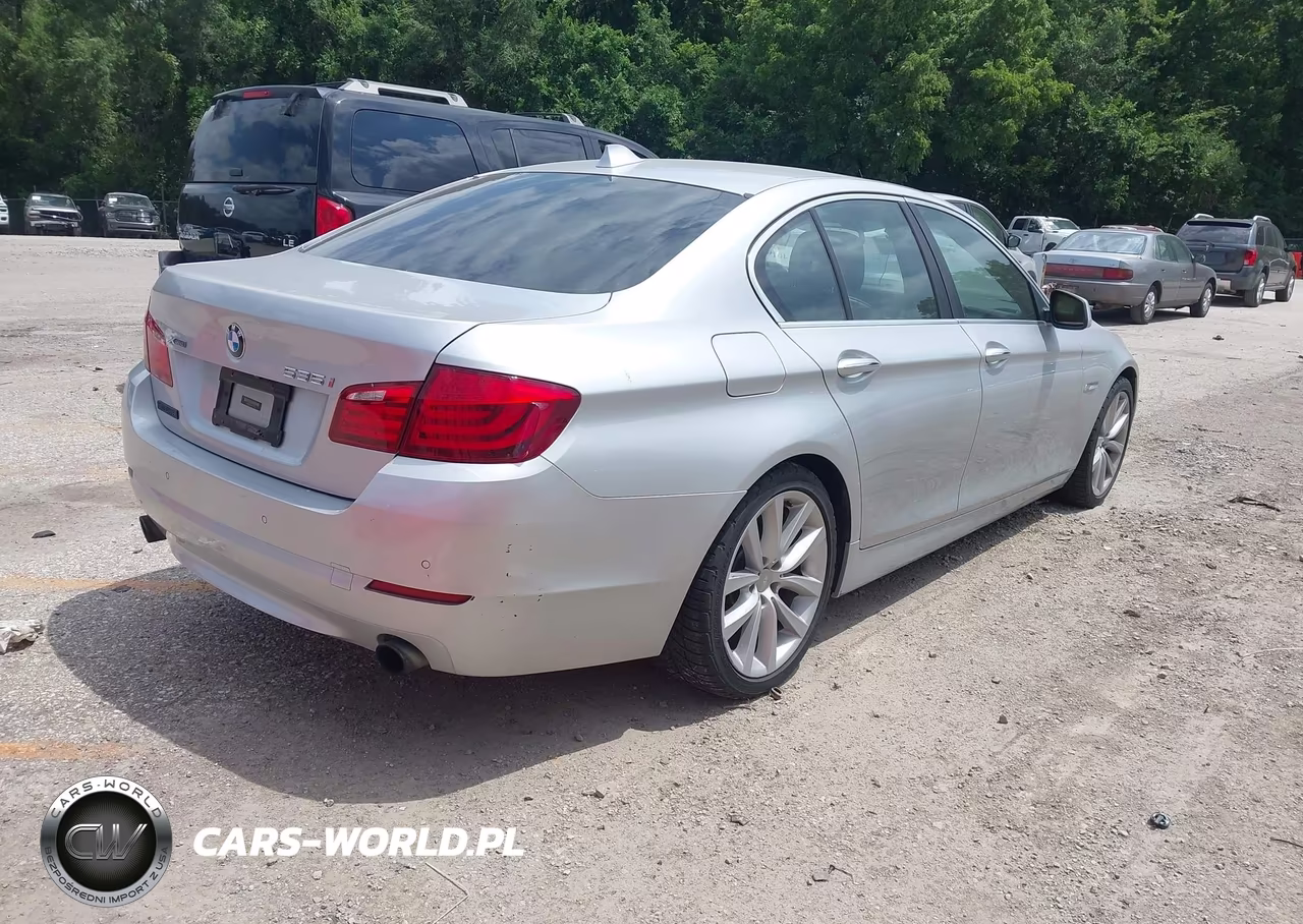 2013 BMW 535I xDrive VIN:WBAFU7C58DDU77902 - 4