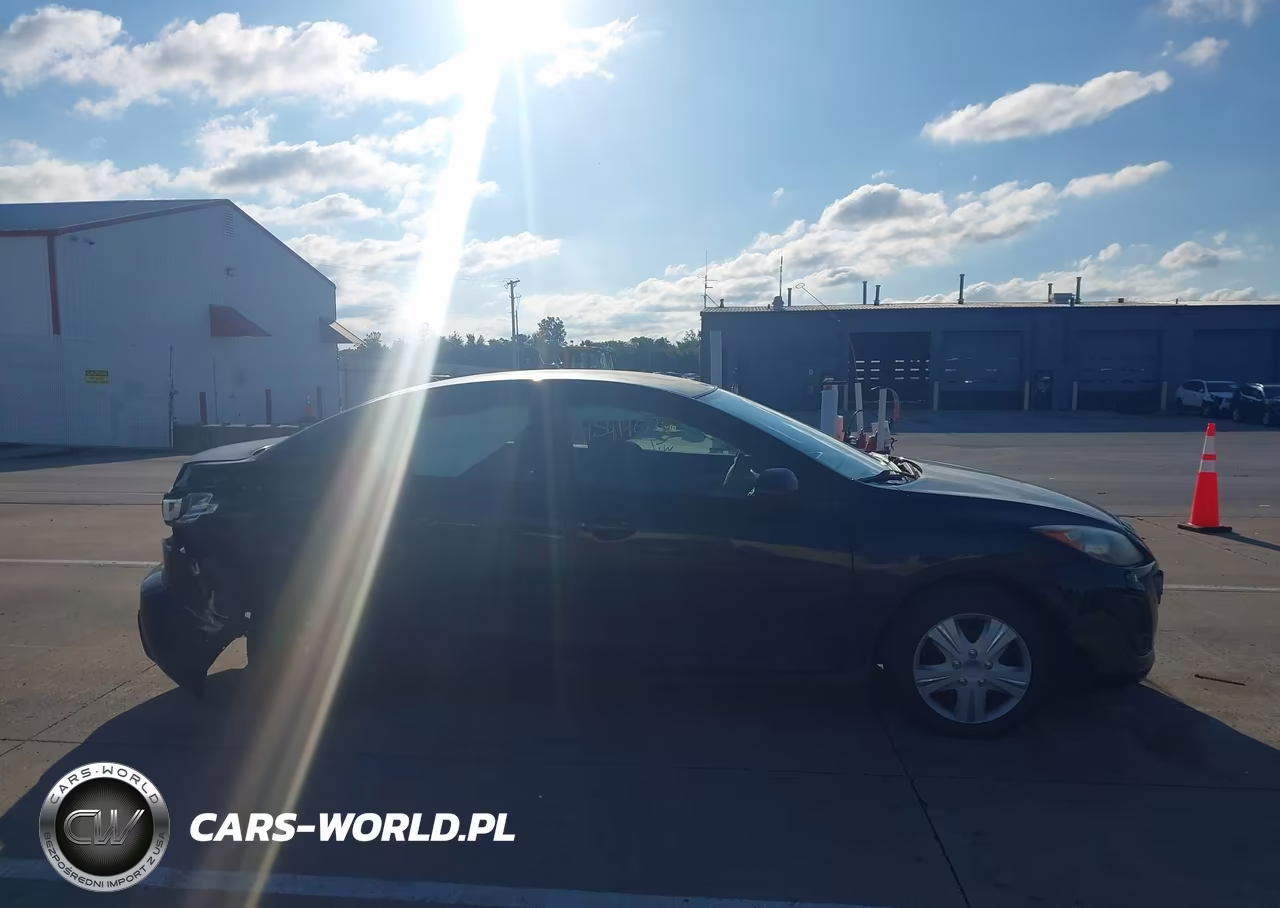 2010 Mazda Mazda3 I Sport VIN:JM1BL1SG1A1305972 - 13
