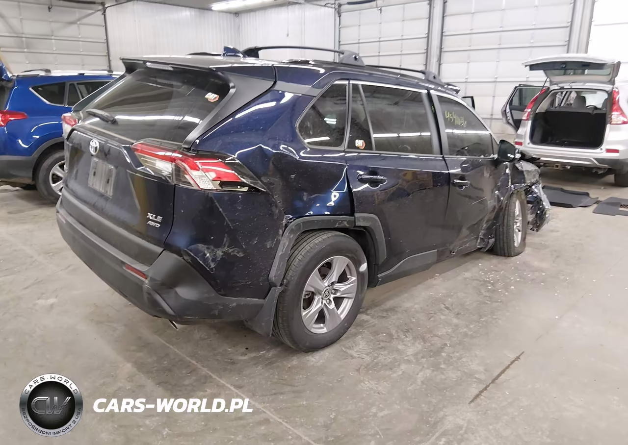 2025 Toyota Rav4 Xle VIN:2T3P1RFV1SW530849 - 4