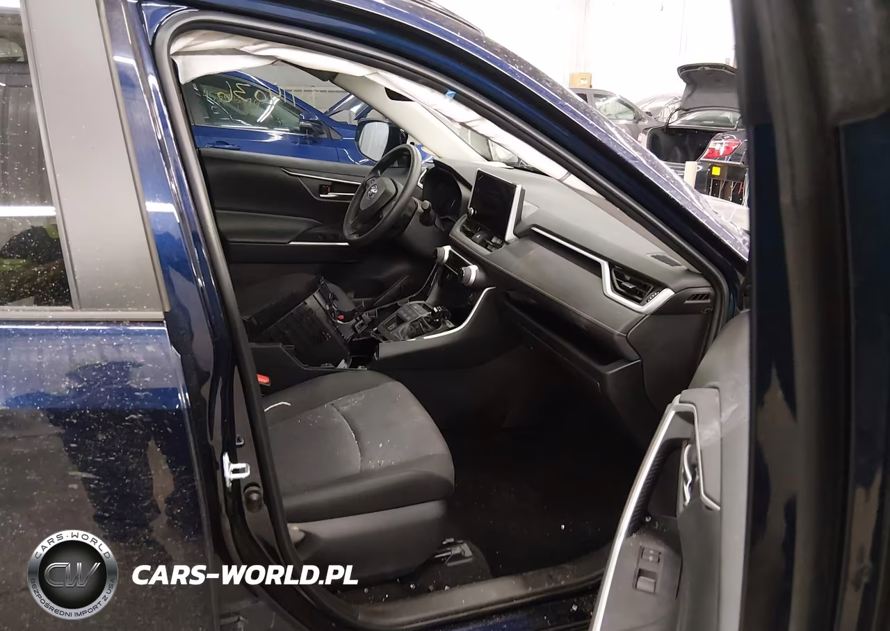 2025 Toyota Rav4 Xle VIN:2T3P1RFV1SW530849 - 5