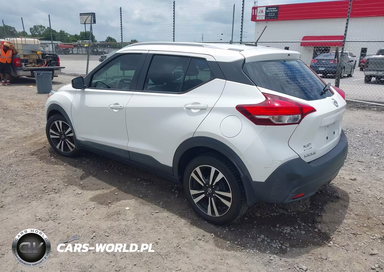 2019 Nissan Kicks Sv VIN:3N1CP5CU8KL515471 - 3