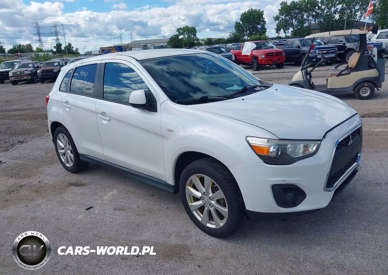 2015 Mitsubishi Outlander Sport Es – zdjęcie 1 z 12