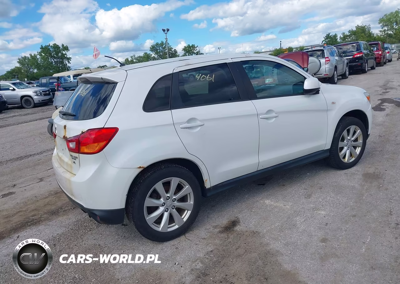2015 Mitsubishi Outlander Sport Es VIN:4A4AR3AWXFE036040 - 4