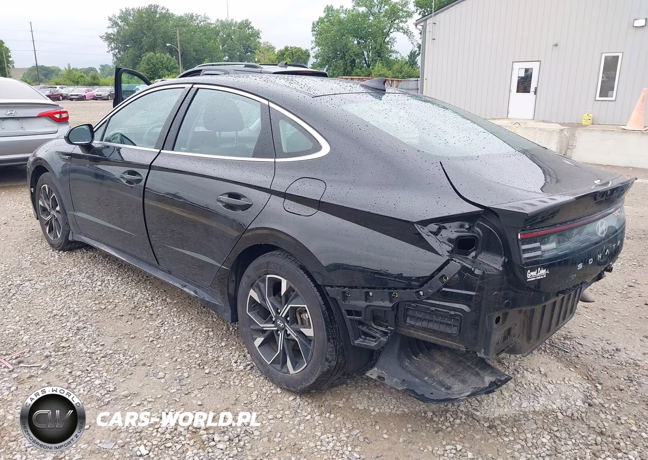 2025 Hyundai Sonata Sel VIN:KMHL64JA8SA505576 - 3