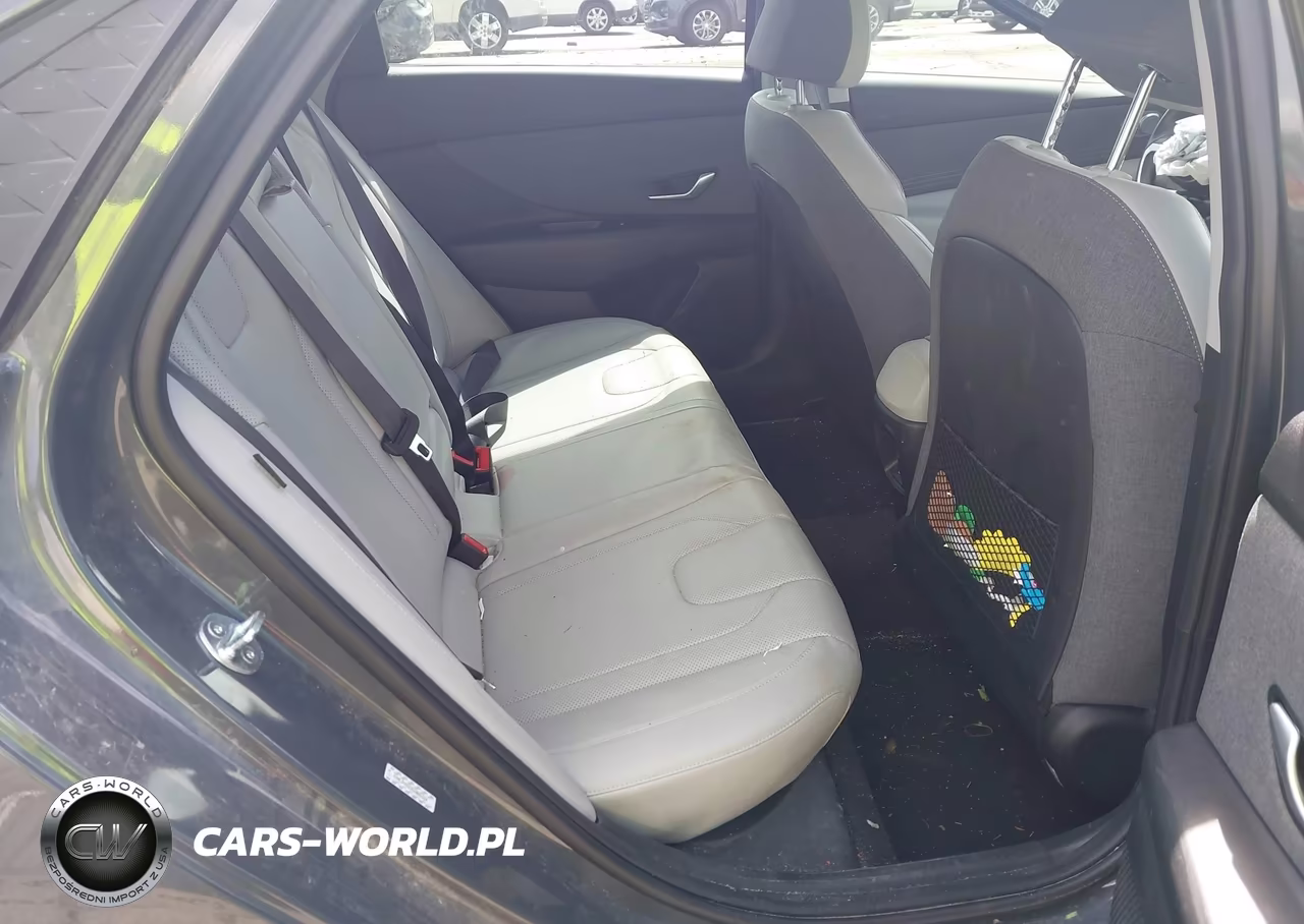 2025 Hyundai Elantra Limited VIN:KMHLP4DG3SU865334 - 8