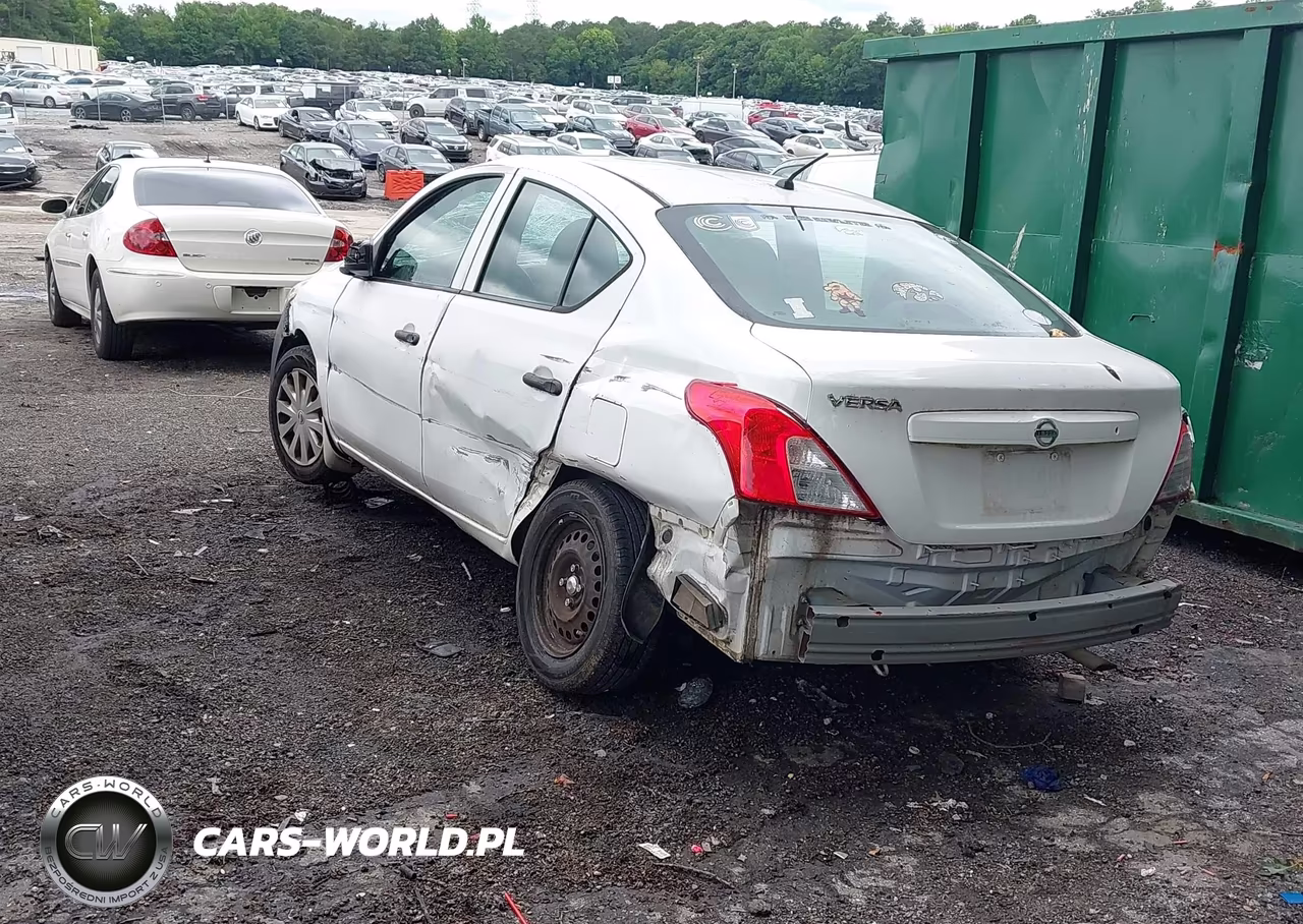 2016 Nissan Versa 1.6 S VIN:3N1CN7AP0GL843358 - 3