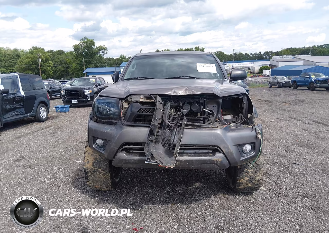 2012 Toyota Tacoma Prerunner V6 VIN:5TFJU4GN5CX027904 - 12