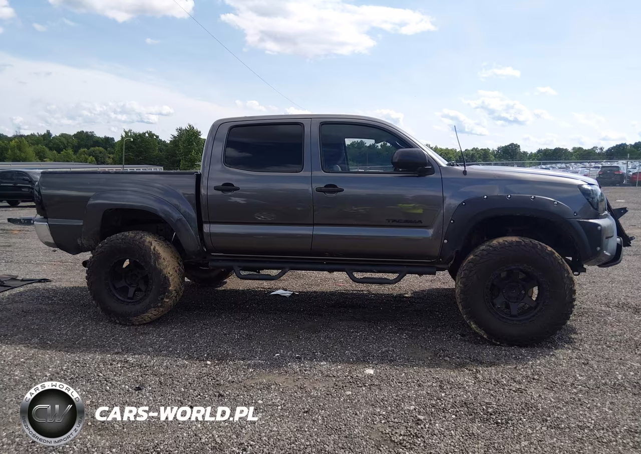 2012 Toyota Tacoma Prerunner V6 VIN:5TFJU4GN5CX027904 - 13