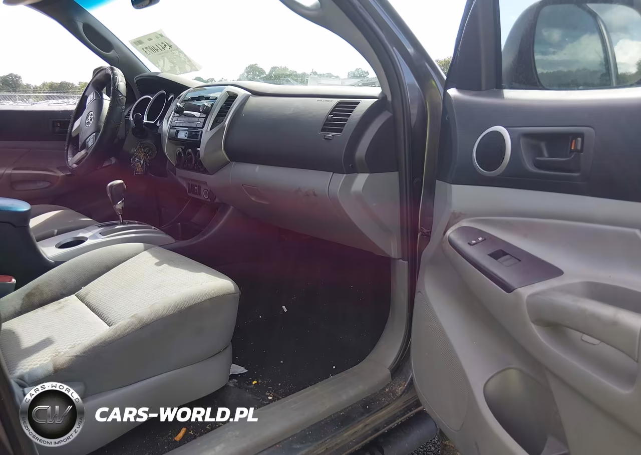 2012 Toyota Tacoma Prerunner V6 VIN:5TFJU4GN5CX027904 - 5