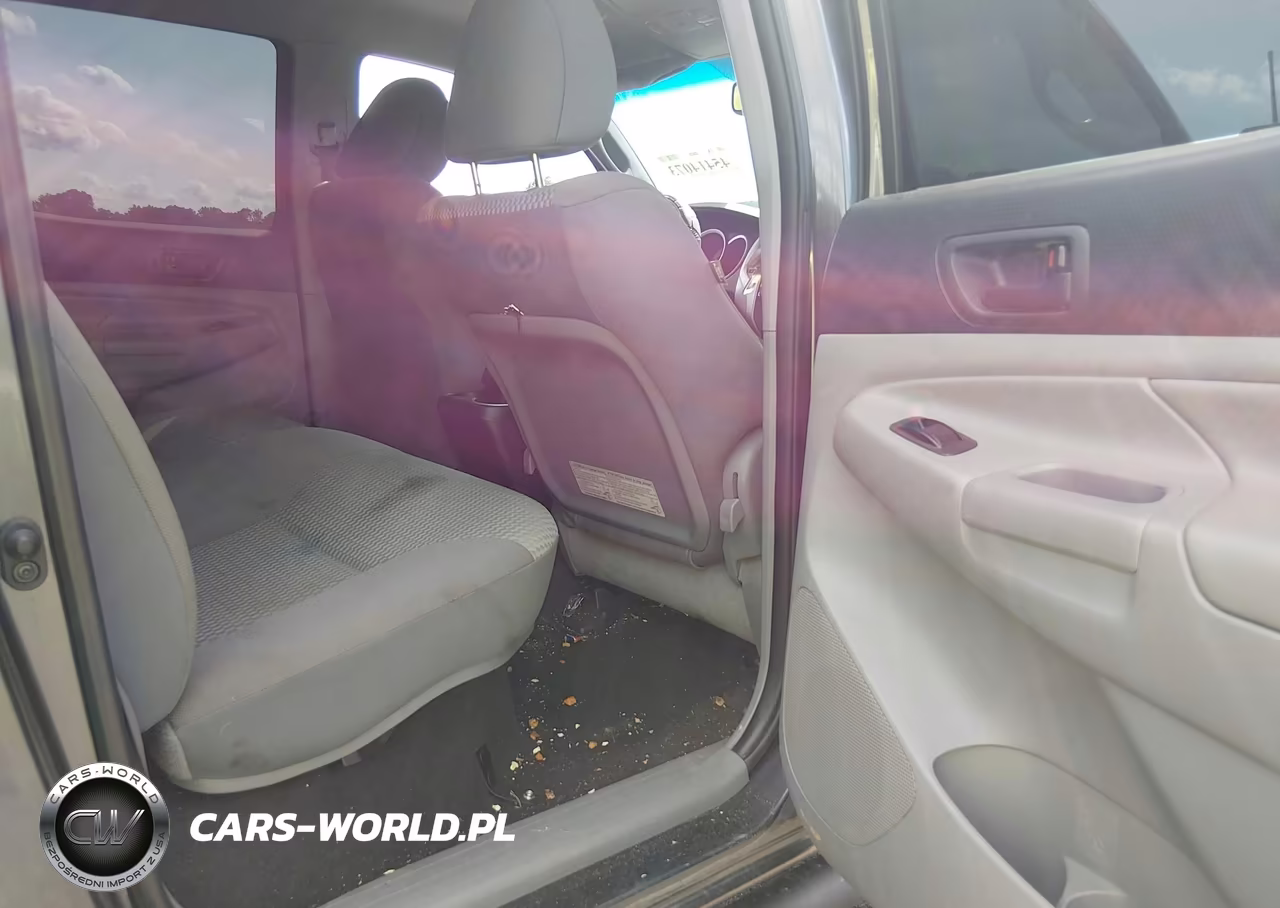 2012 Toyota Tacoma Prerunner V6 VIN:5TFJU4GN5CX027904 - 8
