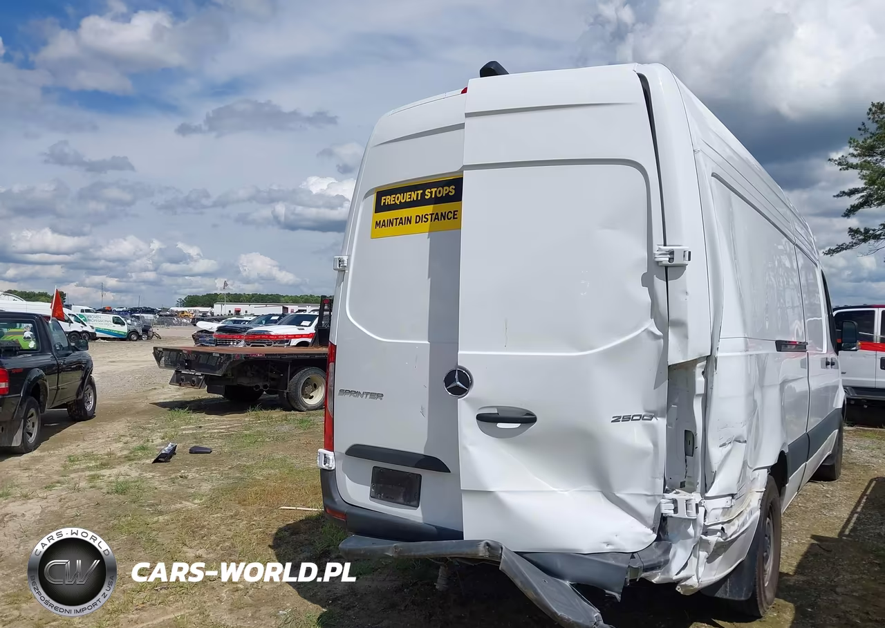 2025 Mercedes-Benz Sprinter 2500 High Roof 4-Cyl Diesel VIN:W1Y4KCHY4ST231973 - 24