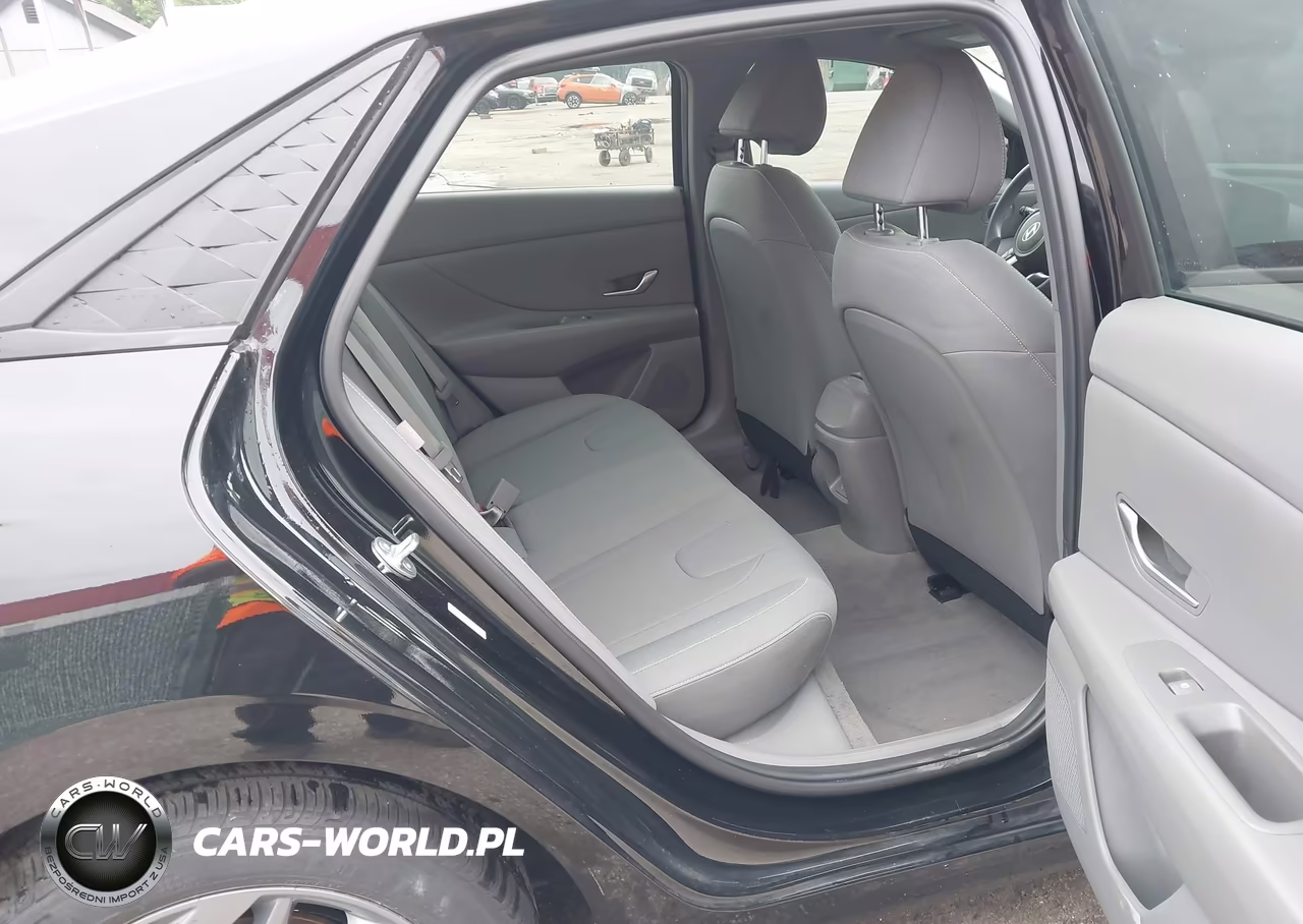 2024 Hyundai Elantra Sel VIN:KMHLM4DG2RU755328 - 8