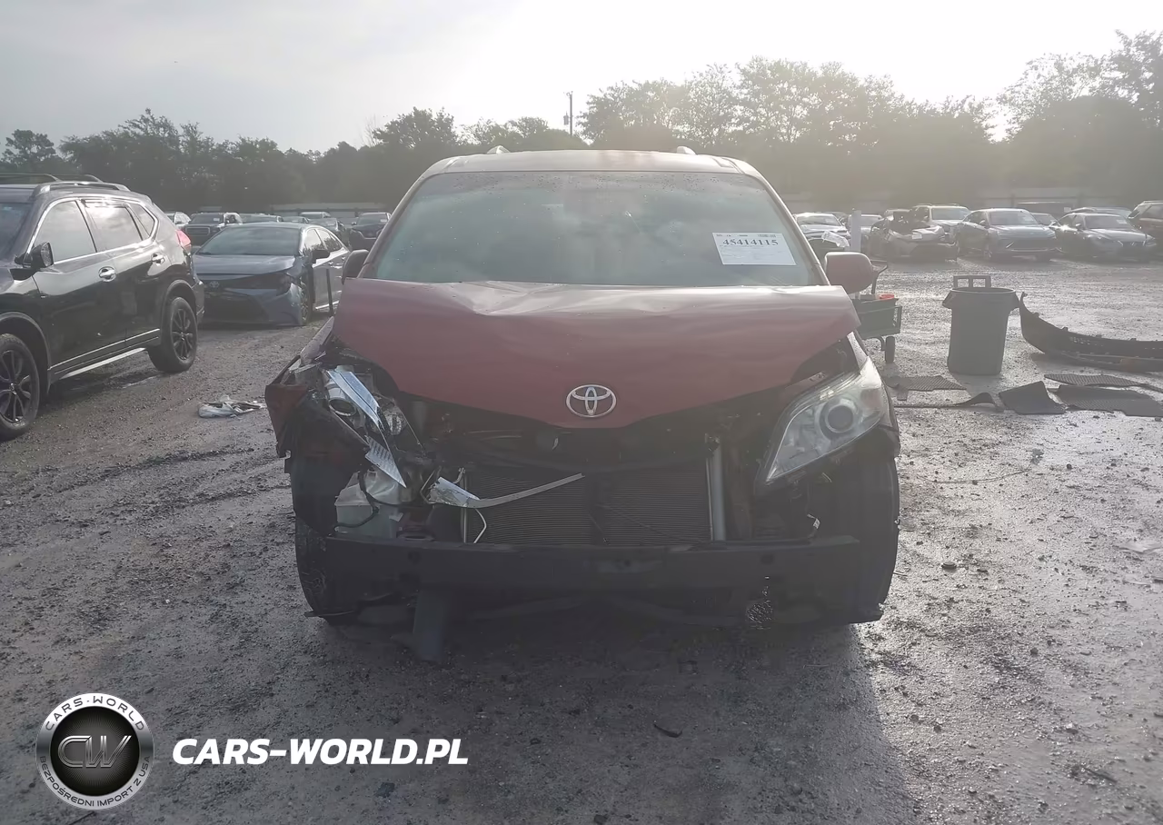 2014 Toyota Sienna Le V6 8 Passenger VIN:5TDKK3DC7ES437586 - 13