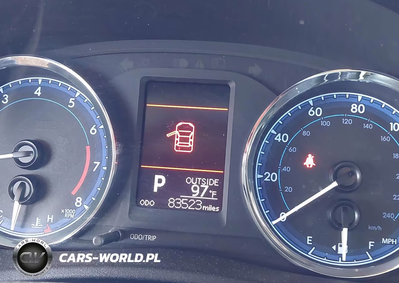 2018 Toyota Corolla Le VIN:2T1BURHE0JC051006 - 7