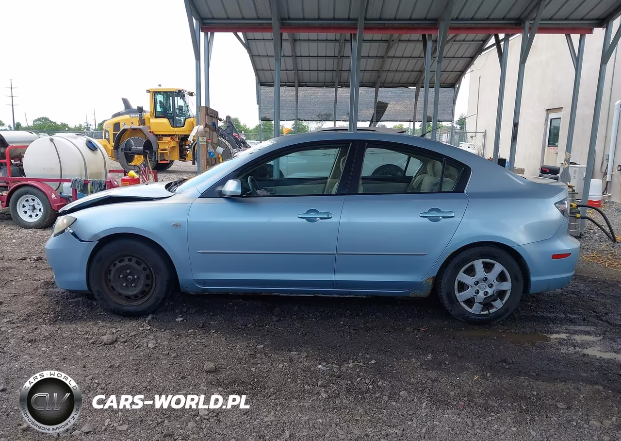 2008 Mazda Mazda3 I Sport VIN:JM1BK12G181805157 - 14