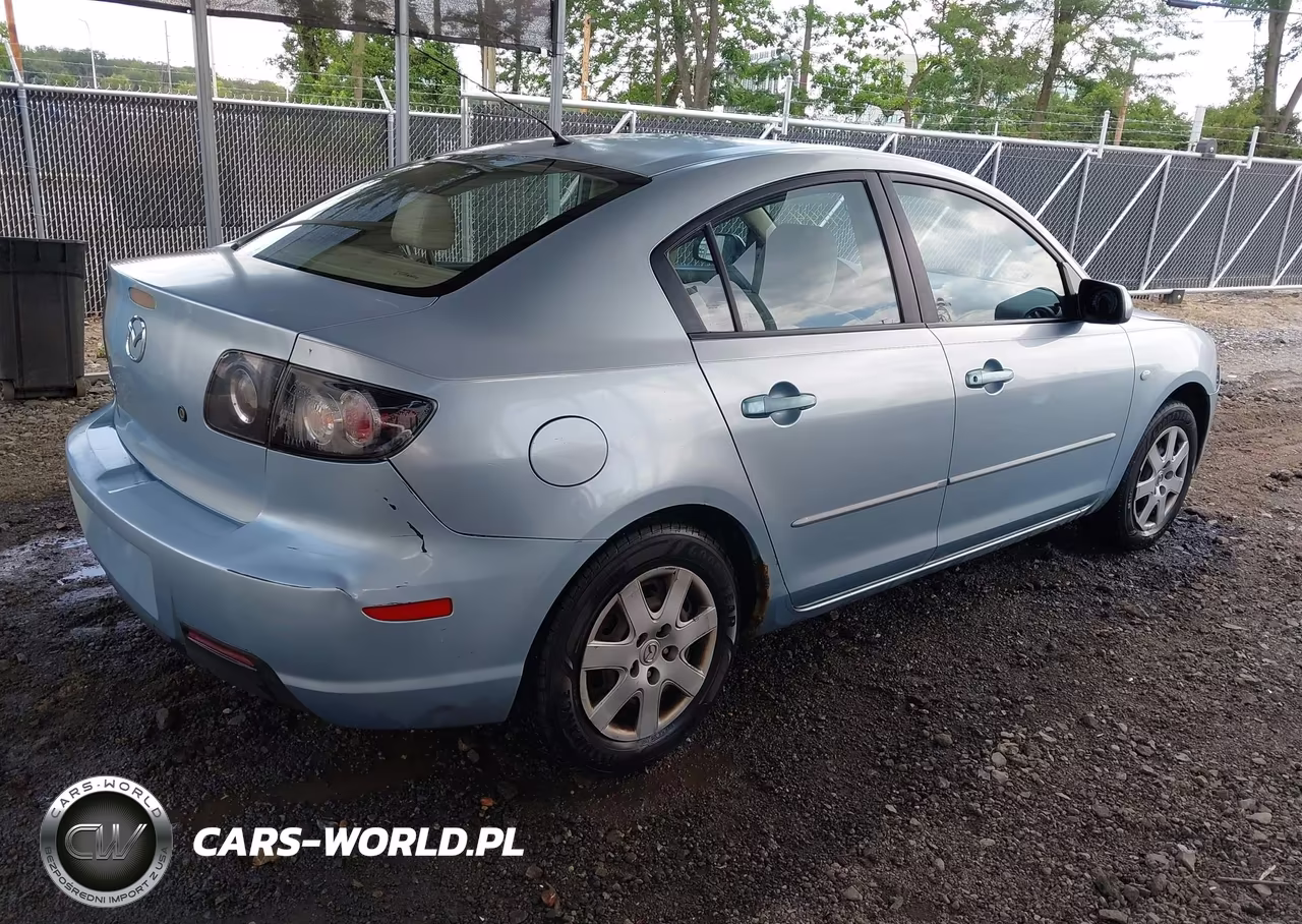 2008 Mazda Mazda3 I Sport VIN:JM1BK12G181805157 - 4