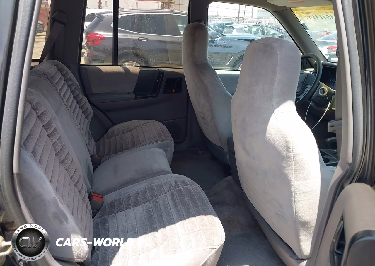 1993 Jeep Grand Cherokee Laredo VIN:1J4GZ58Y1PC684054 - 8