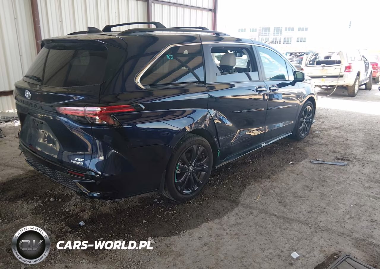 2024 Toyota Sienna Xse VIN:5TDXRKEC4RS211490 - 4