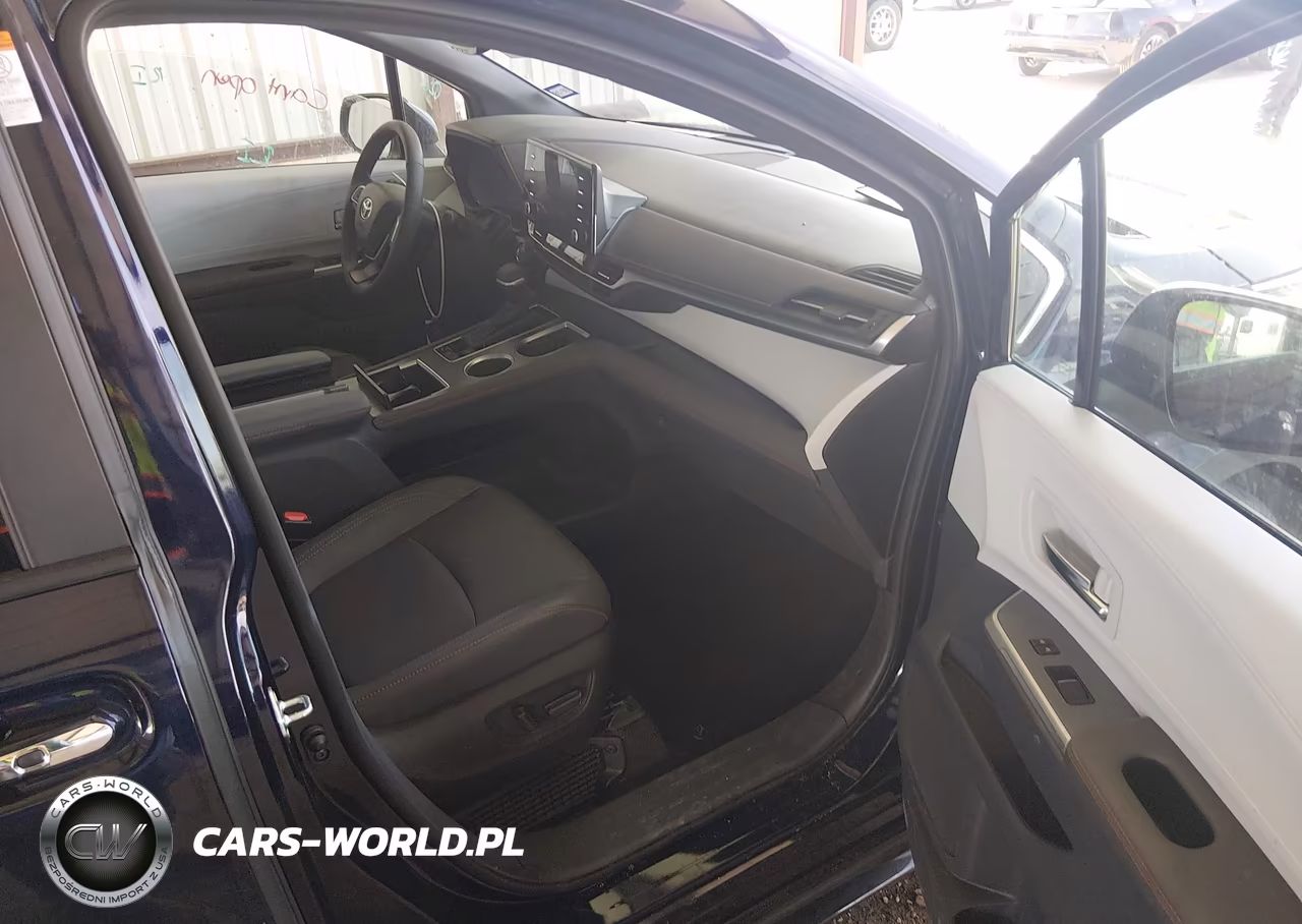 2024 Toyota Sienna Xse VIN:5TDXRKEC4RS211490 - 5