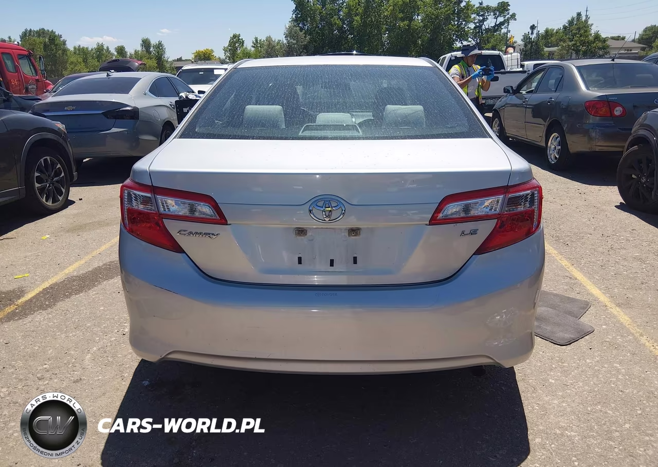 2012 Toyota Camry Le VIN:4T1BF1FK7CU011981 - 16