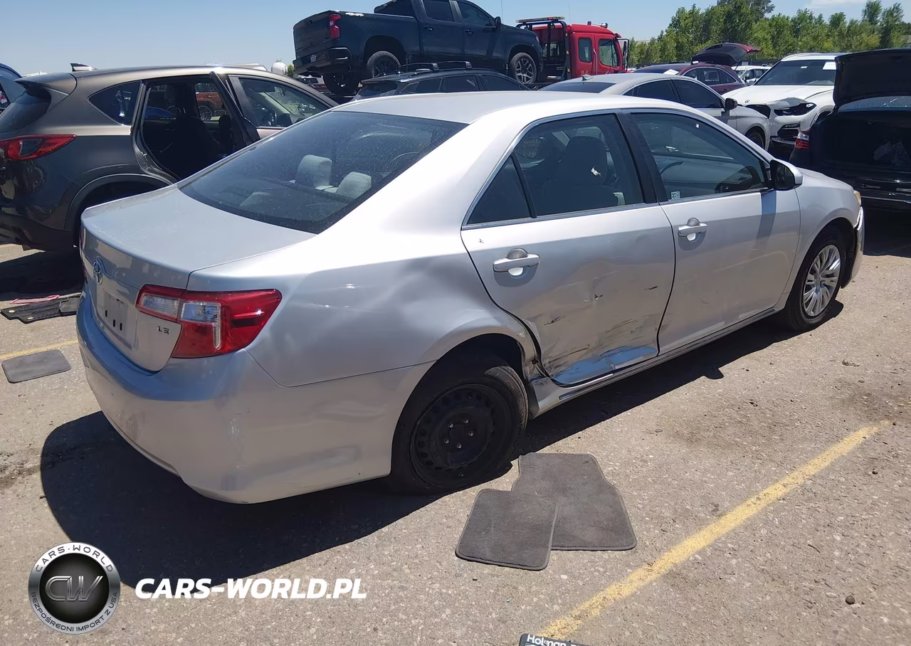 2012 Toyota Camry Le VIN:4T1BF1FK7CU011981 - 4