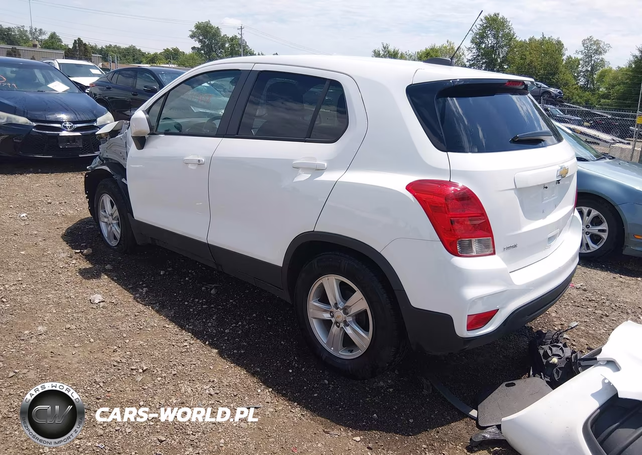 2020 Chevrolet Trax Fwd Ls VIN:KL7CJKSB7LB026217 - 3