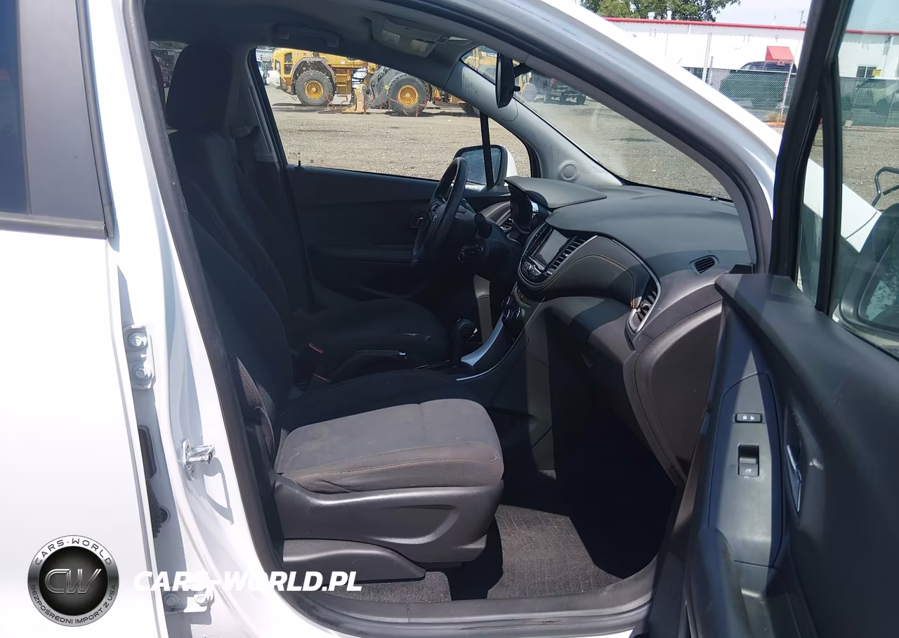 2020 Chevrolet Trax Fwd Ls VIN:KL7CJKSB7LB026217 - 5